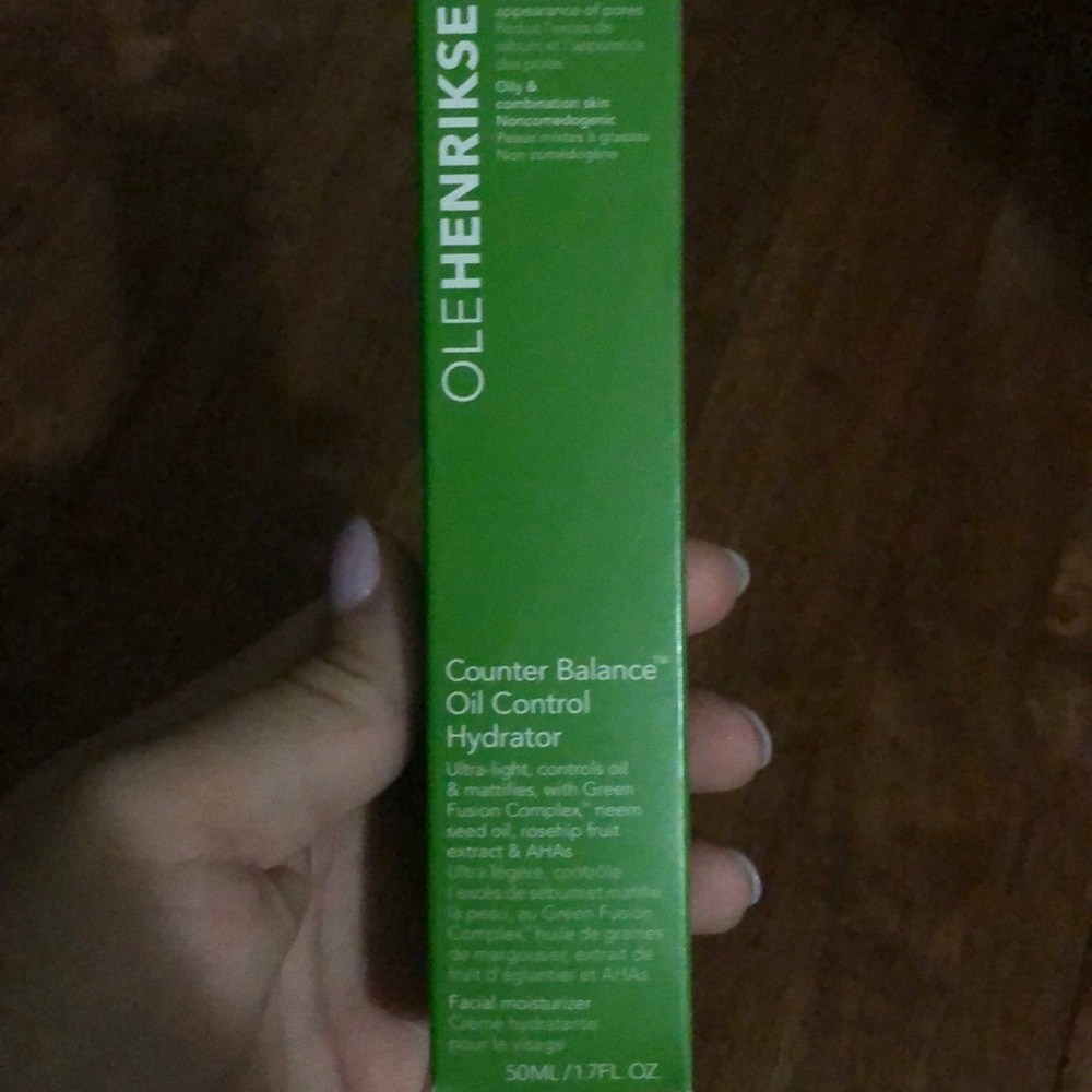 Ole Henricksen moisture balance